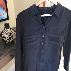 Never worn “Slim Signature” silk shirt